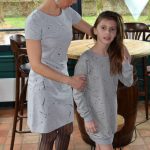 Sweat / robe ART gris 8€